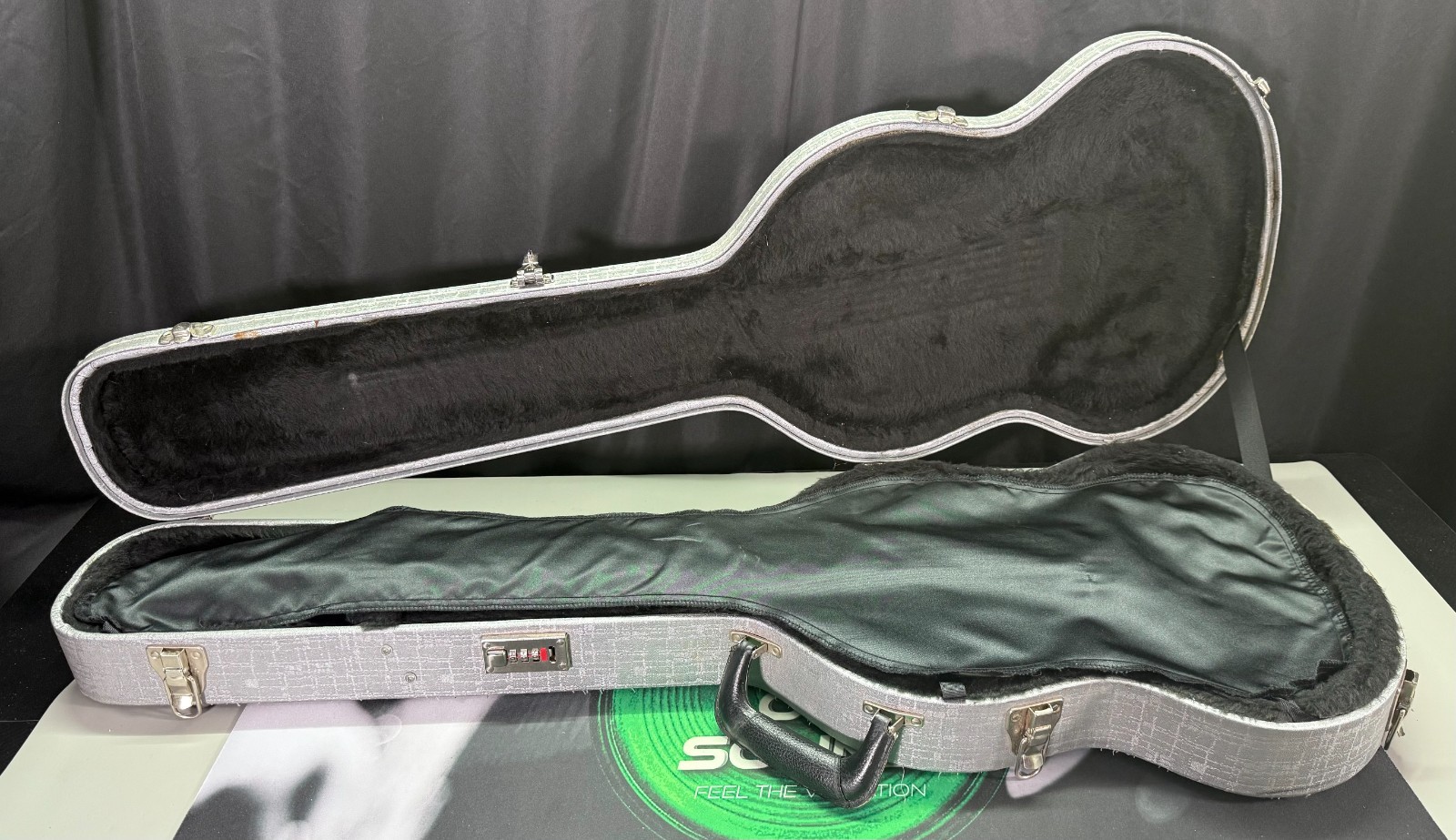 2005 Gibson SG Special Platinum w/ OHSC
