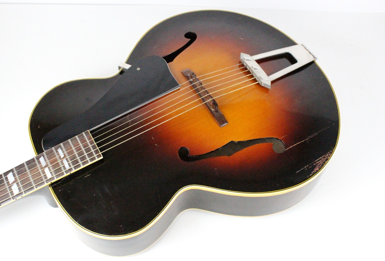 1946 Gibson L-7 Archtop Sunburst Carved Spruce Maple Back USA Vintage