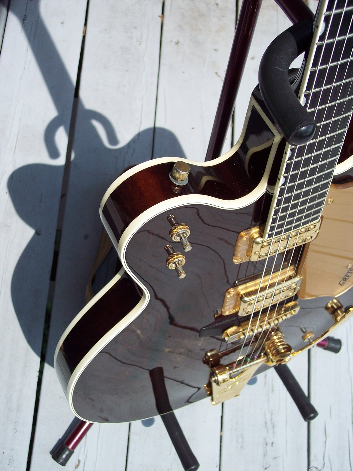 Gretsch G6122-1962 Country Classic 11 Double Cutaway Walnut stain, seldom used