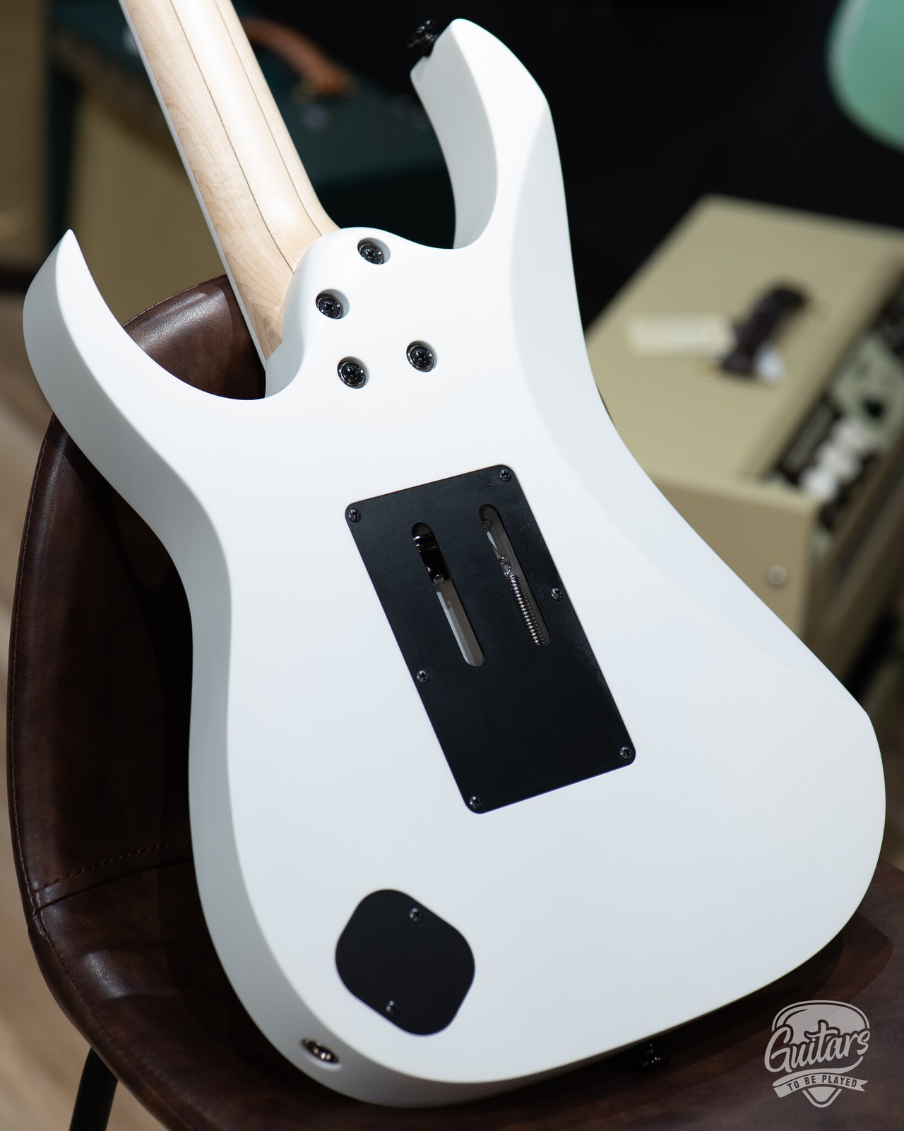 Ibanez RG653DX Prestige HH Guitar w/ Case – White Flat (Demo)