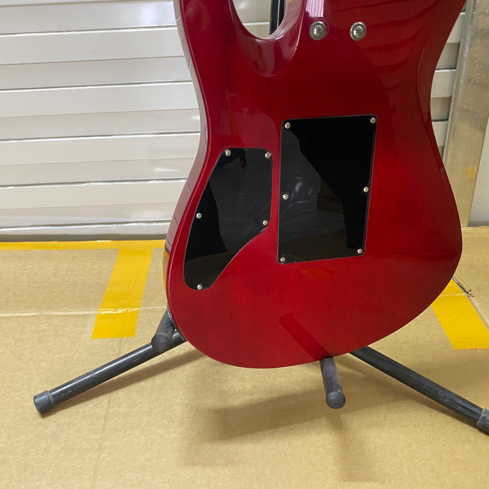 Wood color Electric Guitar, Rosewood Fingerboard basswood body 24frets US