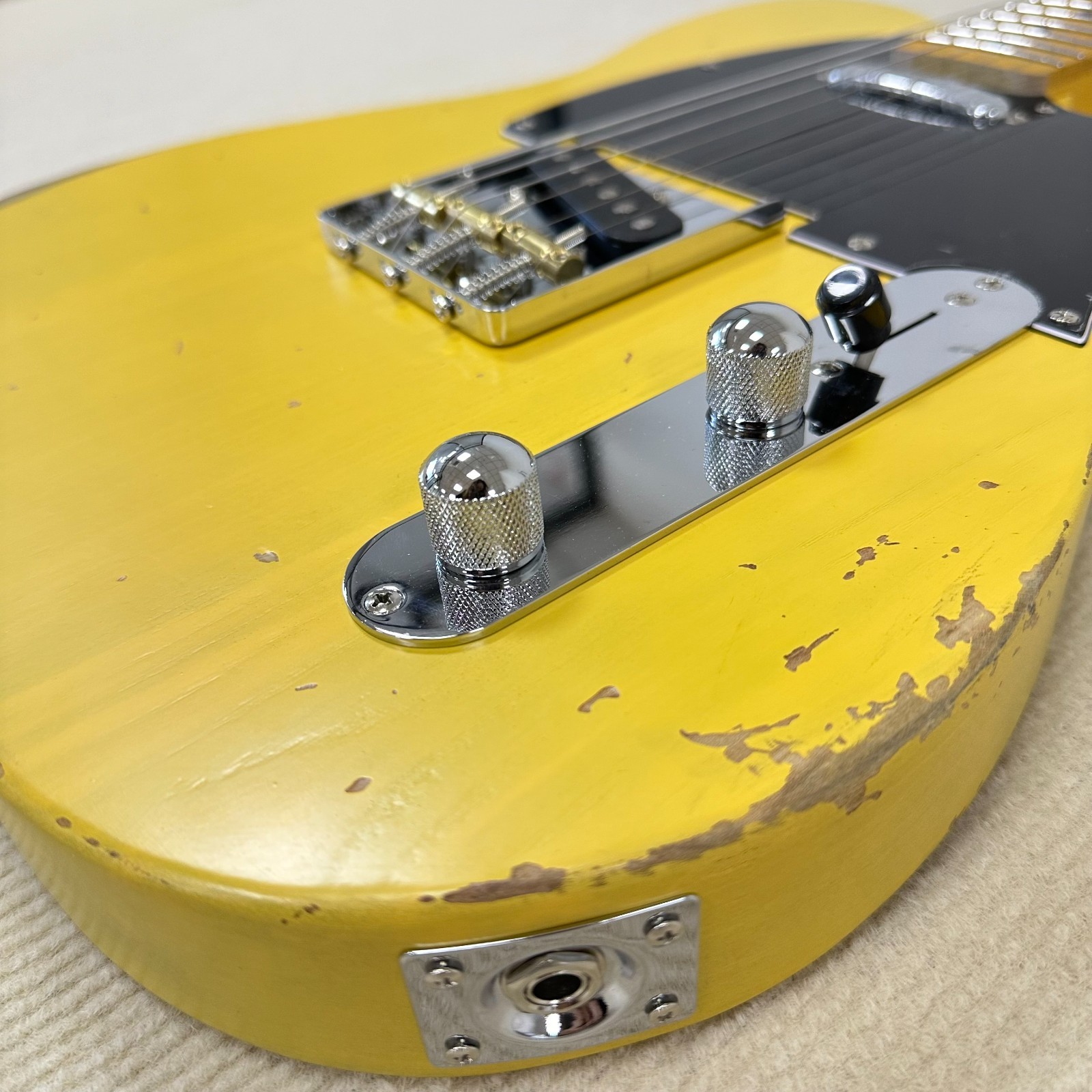 Ship US TL Electric Guitar Butterscotch Blonde Finish Maple Neck Black Pickguard