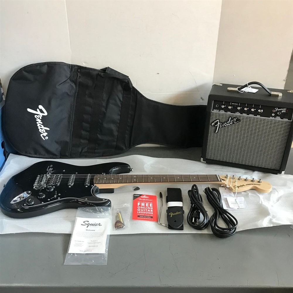SQUIER BY FENDER AFFINITY STRATOCASTER HSS STARTER PACK CHARCOAL FROST METALLIC