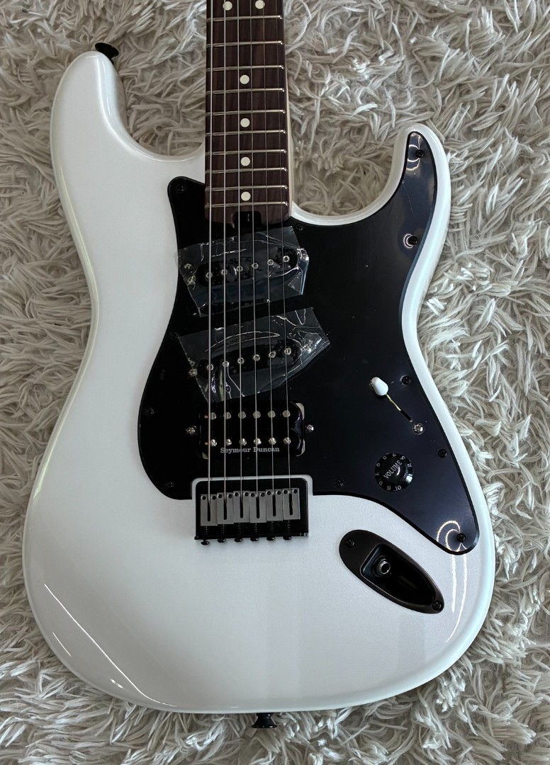 Charvel Pro-Mod So-Cal Style 1 HSS HT, Jake E Lee Electric Guitar, Pearl White