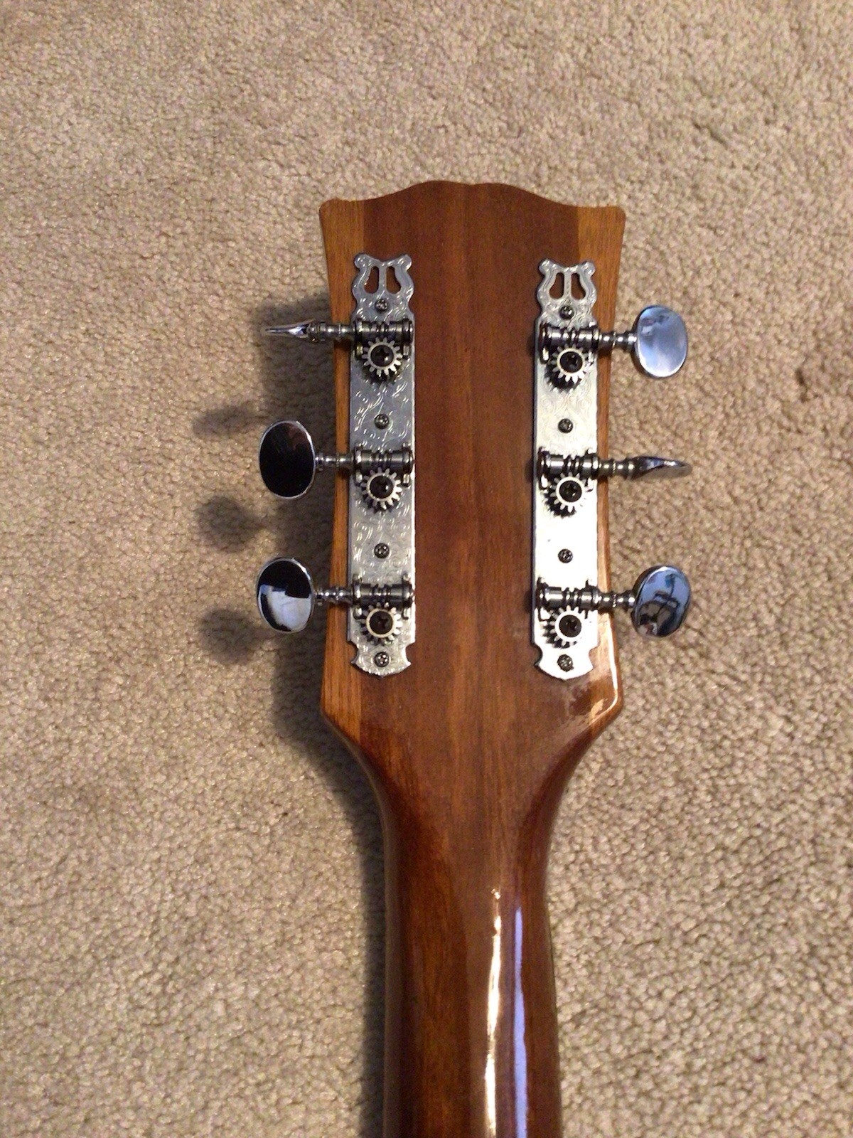 Vintage 60’s – 70’S Japanese SG Copy. Excellent condition. All Original Complete