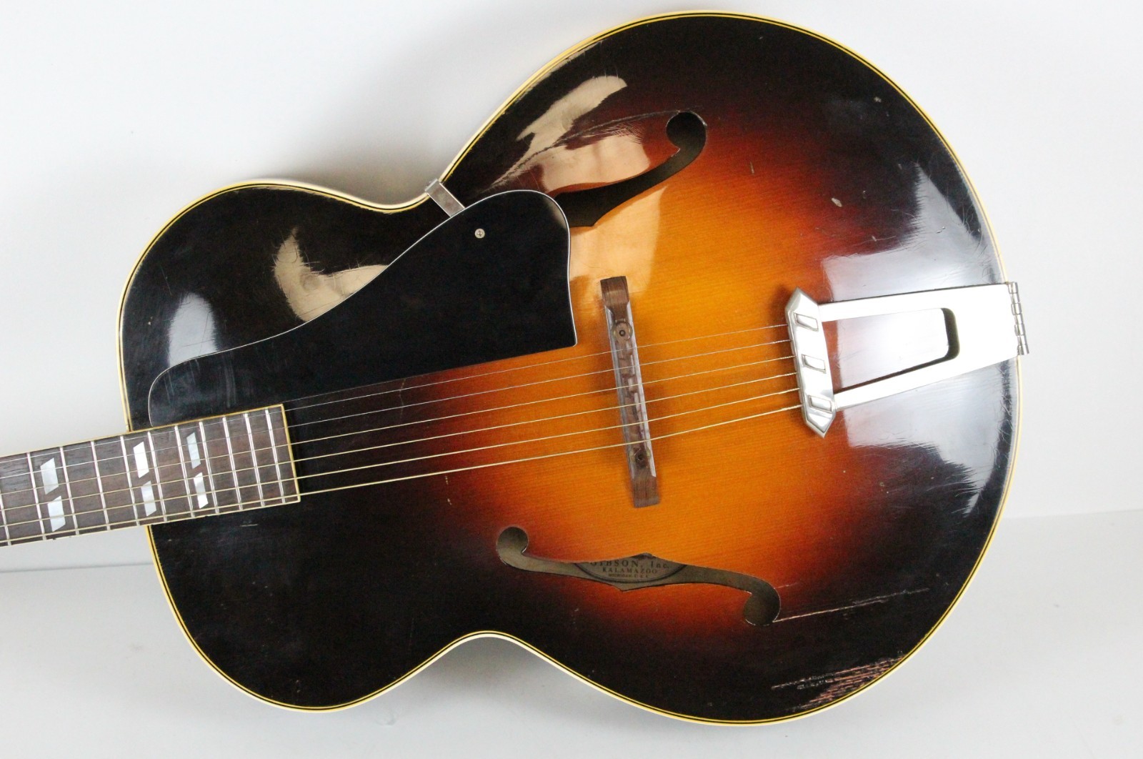 1946 Gibson L-7 Archtop Sunburst Carved Spruce Maple Back USA Vintage