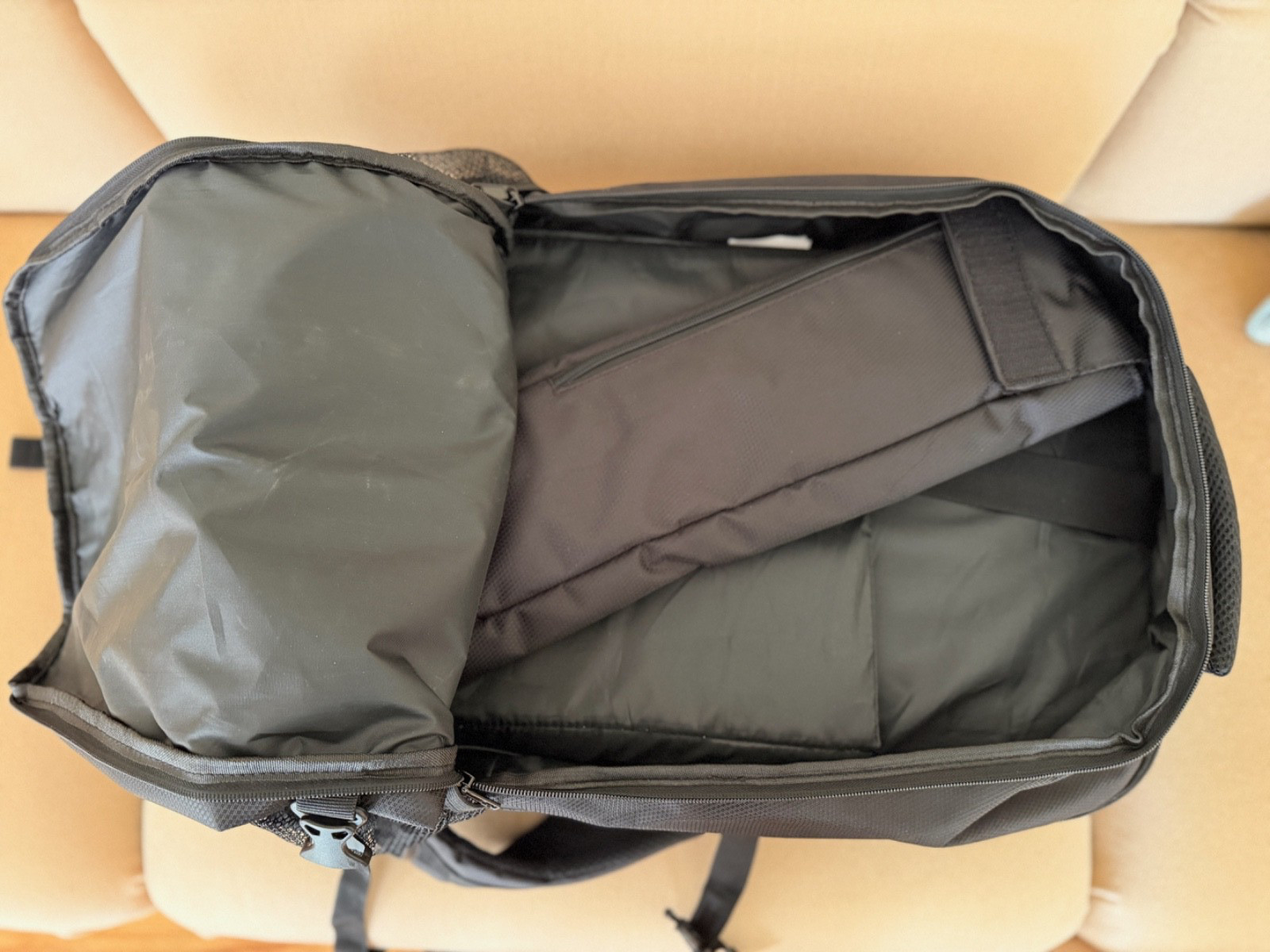 Journey OE990BK Travel Electric Guitar with back pack