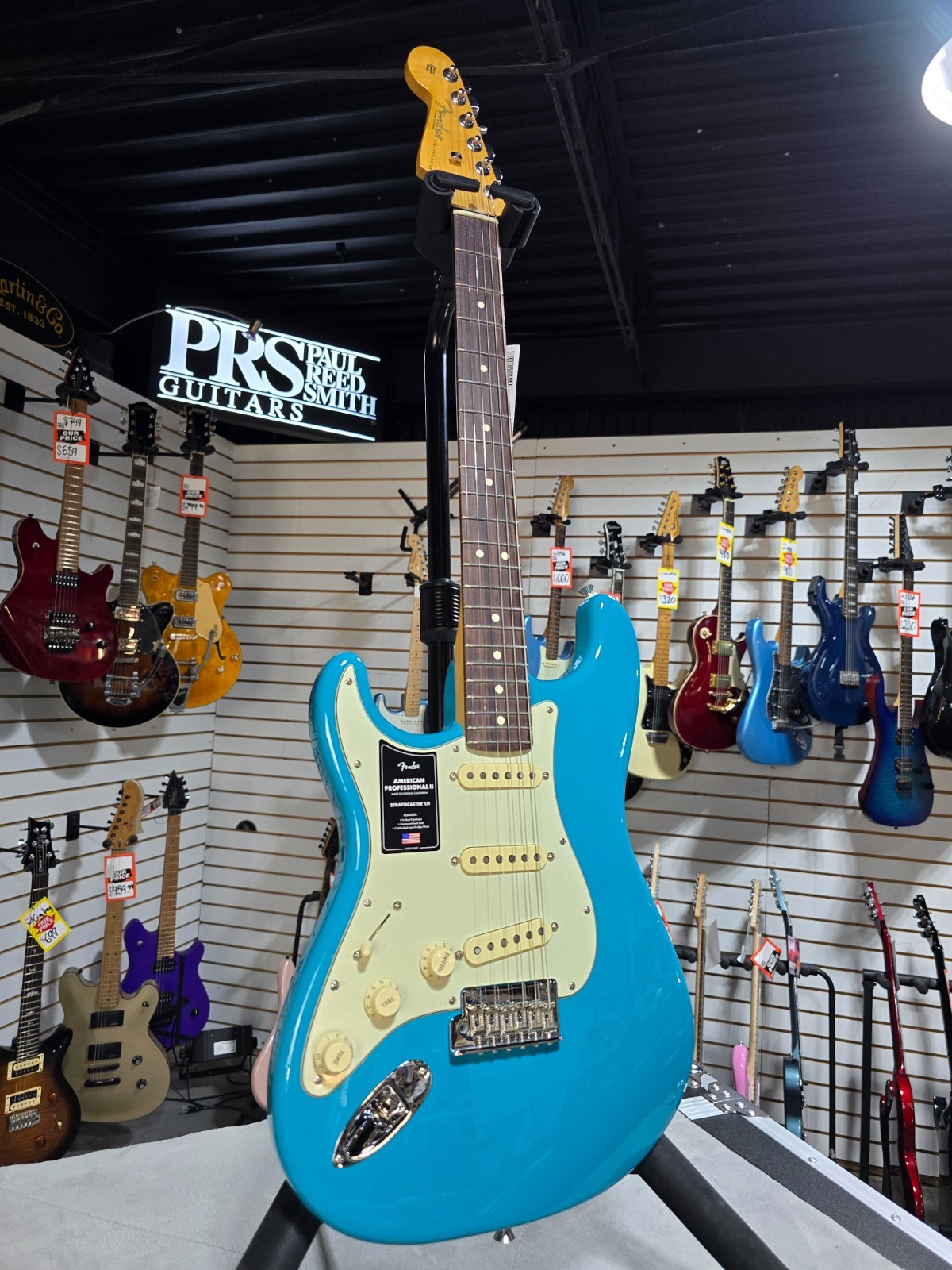 Fender Am Pro II Strat Left Handed- Miami Blue w/Rosewood + FREE Plek #693