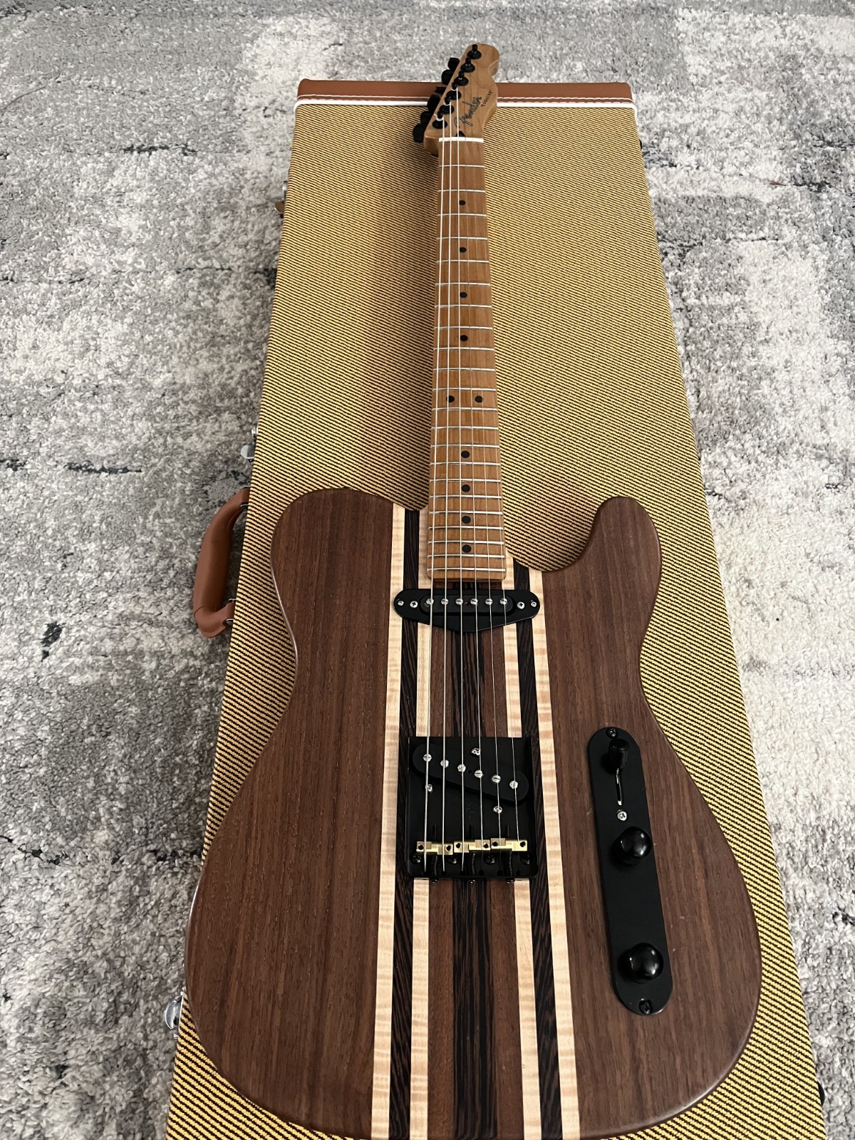 Fender Telecaster Custom Build – Holy Grail + Fender + Lindy Fralin pickps