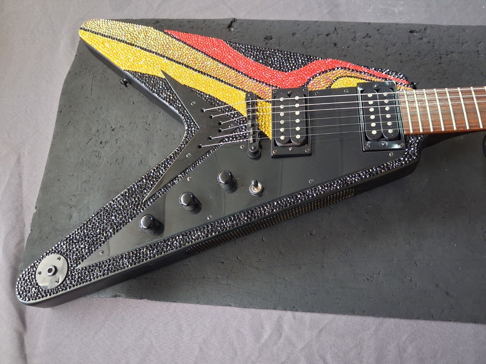 Epiphone Goth ’58 Flying V 2004 Precious Rebels Dunbar MIK W/OHC *FREE SHIPPING*