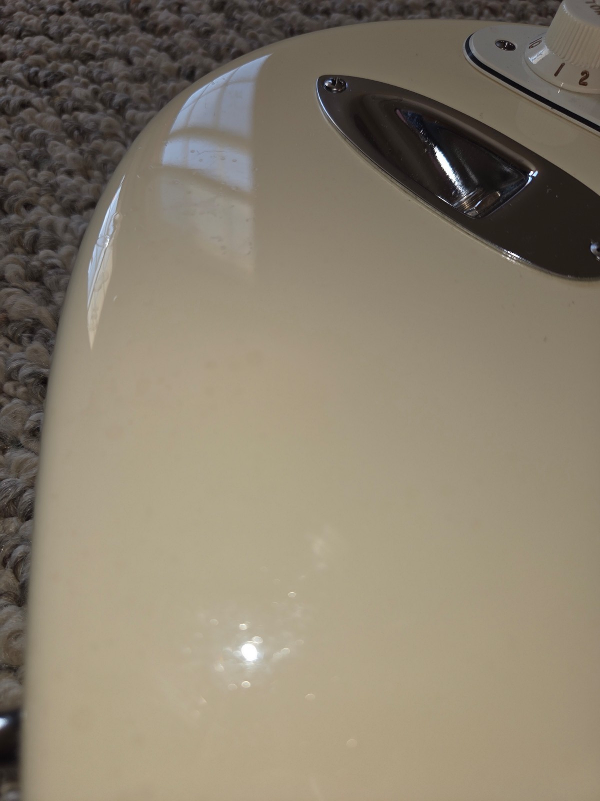 Left Hand Lefty White Fender American Standard 2011 Stratocaster USA Guitar Case