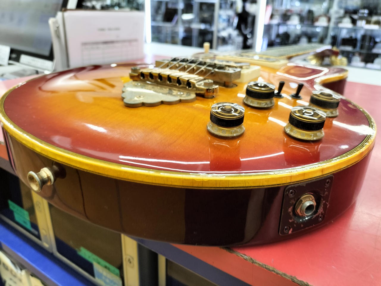 Ibanez AR300CS Artist Cherry Sunburst Made in Japan Electric Guitar Used Product