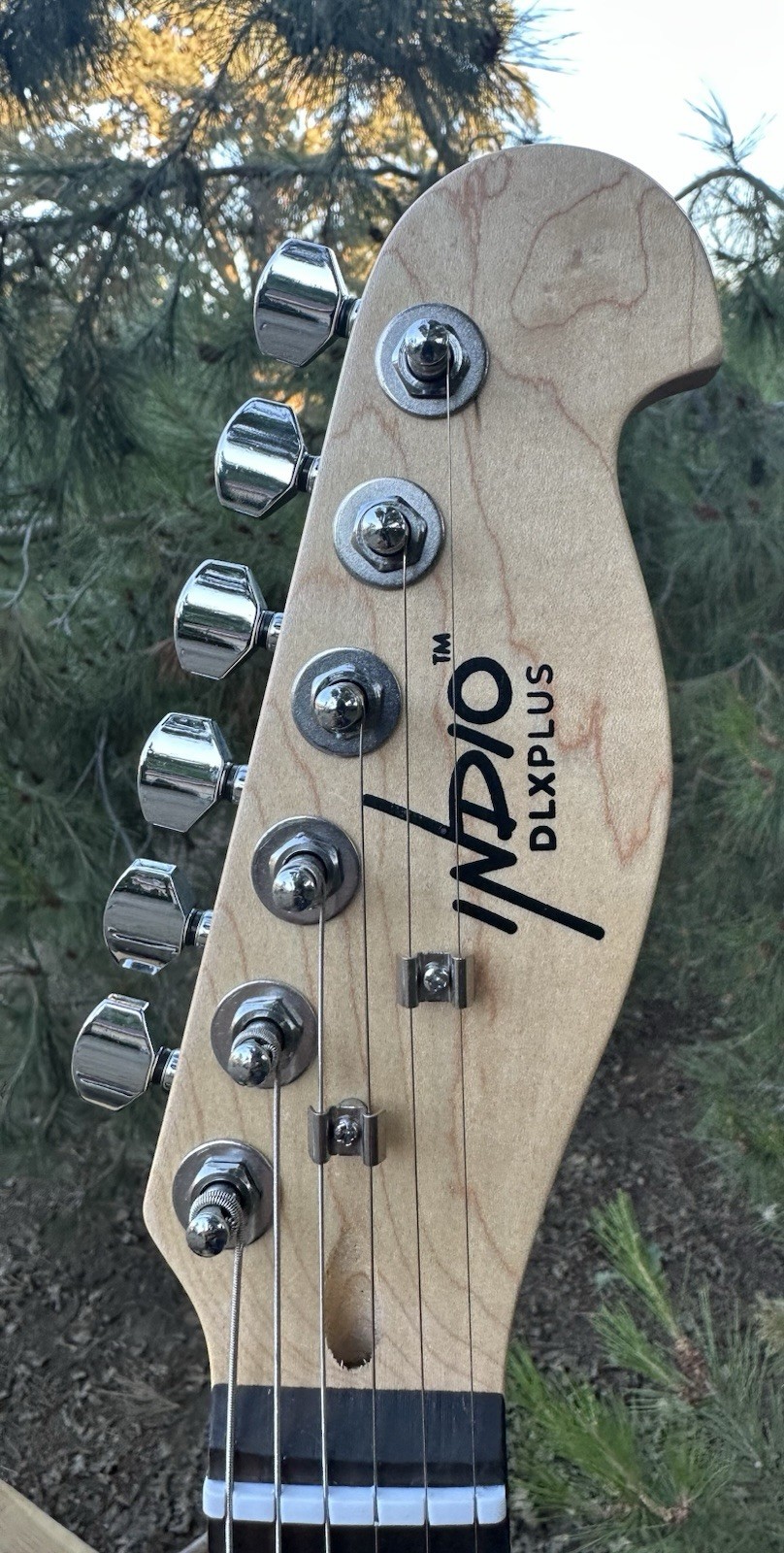 Electric Guitar Retro DLX Plus Solid Ash Natural, W Gig Bag Tele Indio Monoprice