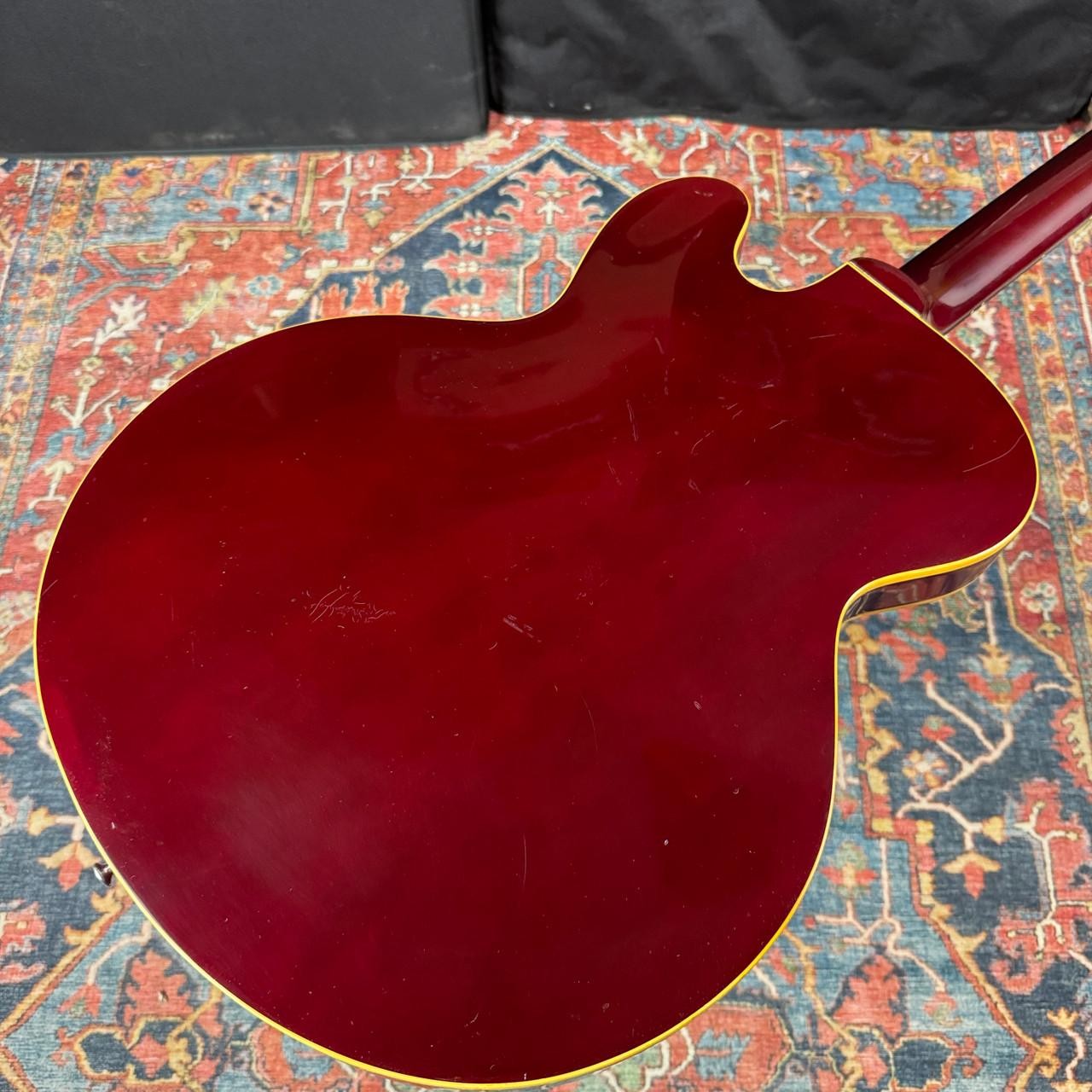 Gibson Chet Atkins Signature Tennessean Semi-Hollow Body – 1995