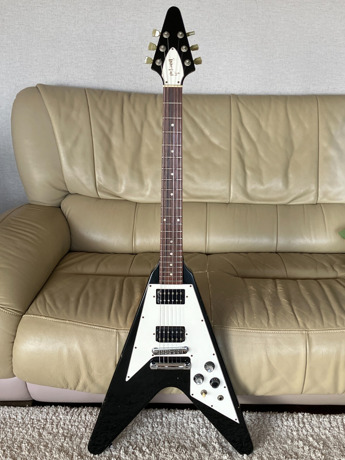 1996 Gibson Flying V Ebony Black with original hard case Used electric guitar