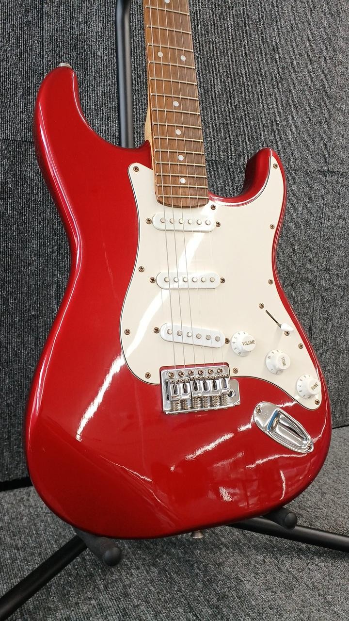BUSKER’S Stratocaster-type Electric Guitar-02
