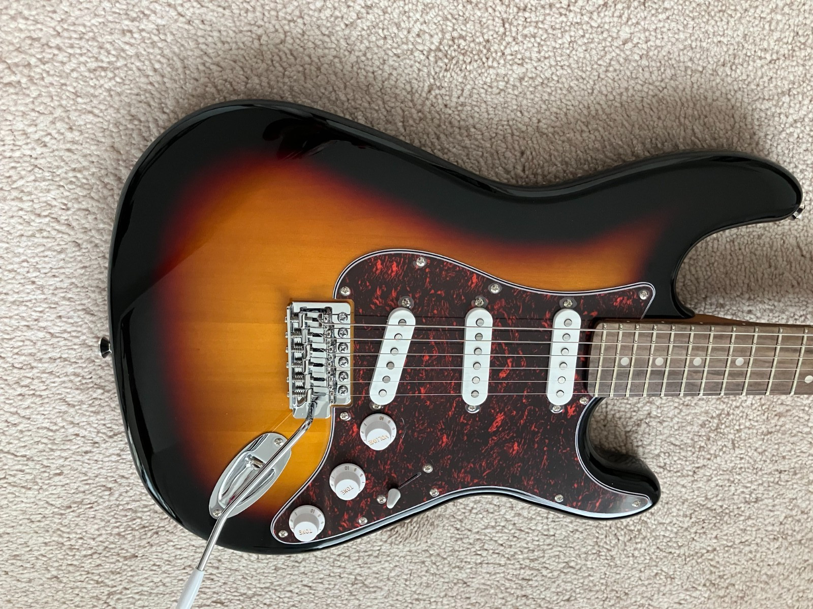 Harley Benton ST62 stratocaster strat electric guitar AlNiCo pickups