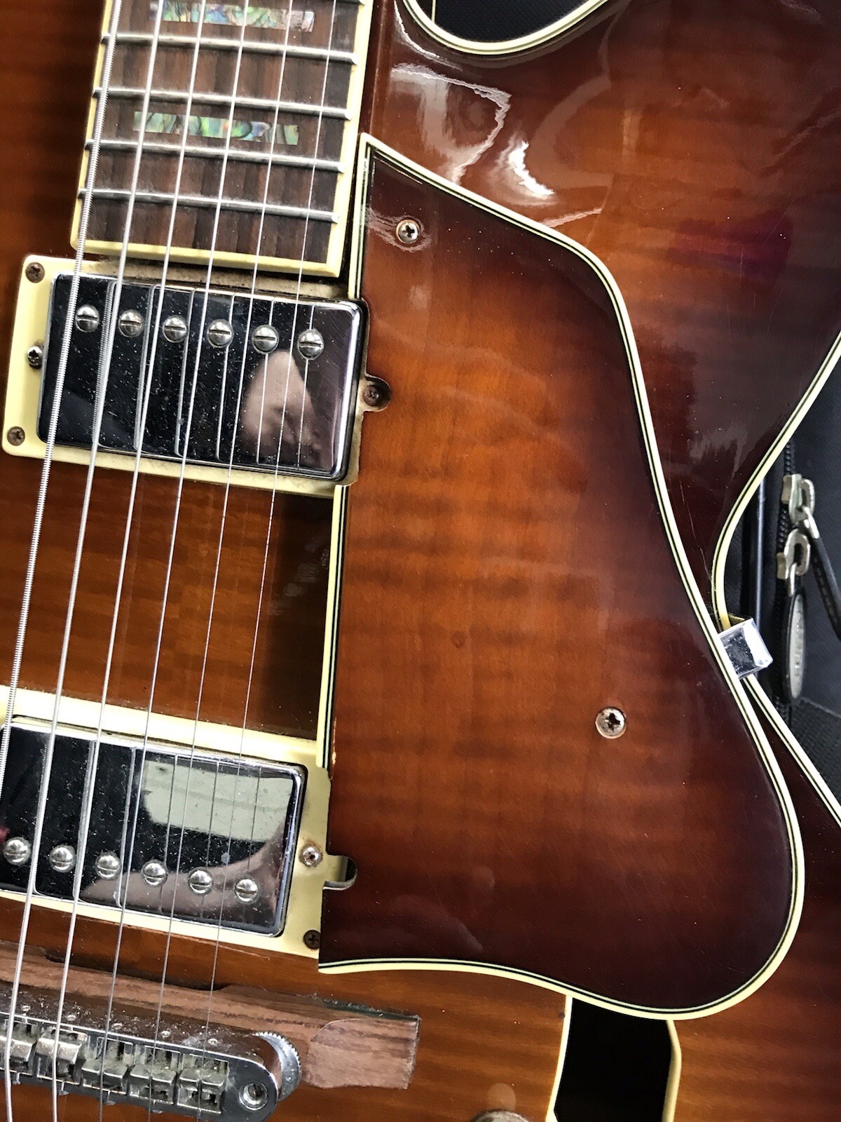 IBANEZ ARTCORE AF85 VLS-12-01  2006 Whit/Case