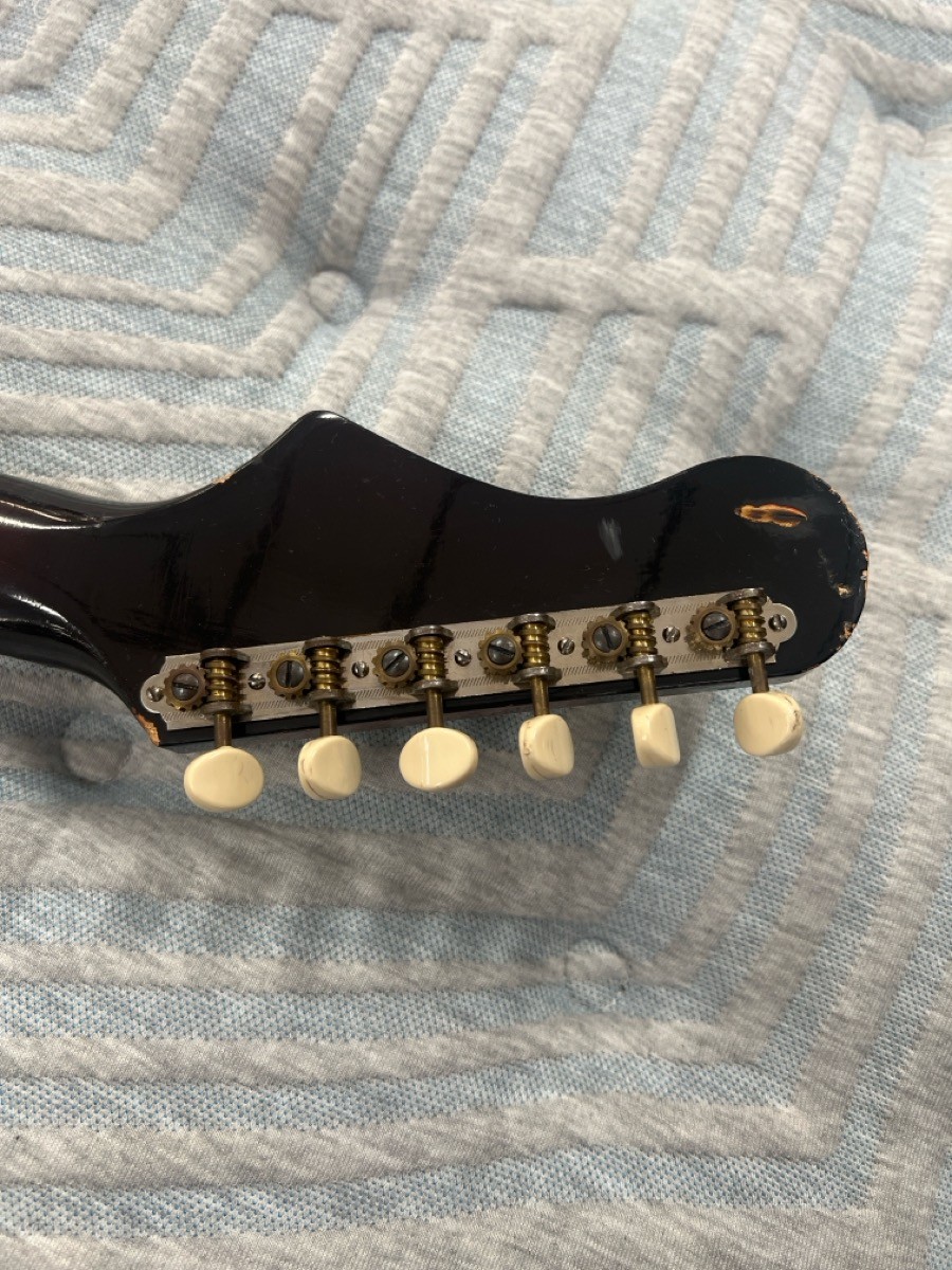 HARMONY GUITARS SILHOUETTE H19 (SP8025071)