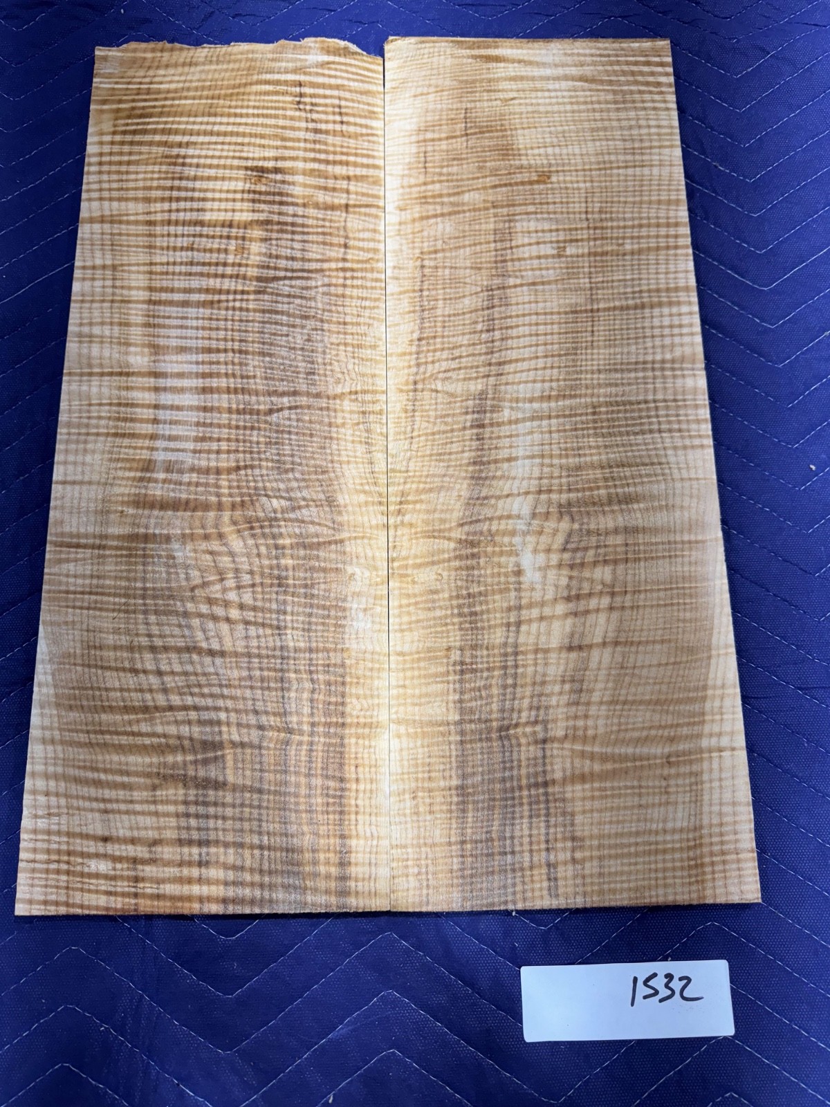 GUITAR TOP LUTHIER WOOD /QUILTED MAPLE 19X14.5X.25 #1532