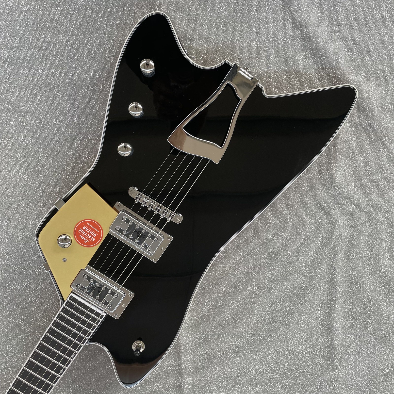 Unique Electric Jazz Guitar H-H Pickups Bigsby Vibrato Black Finish Chrome HW