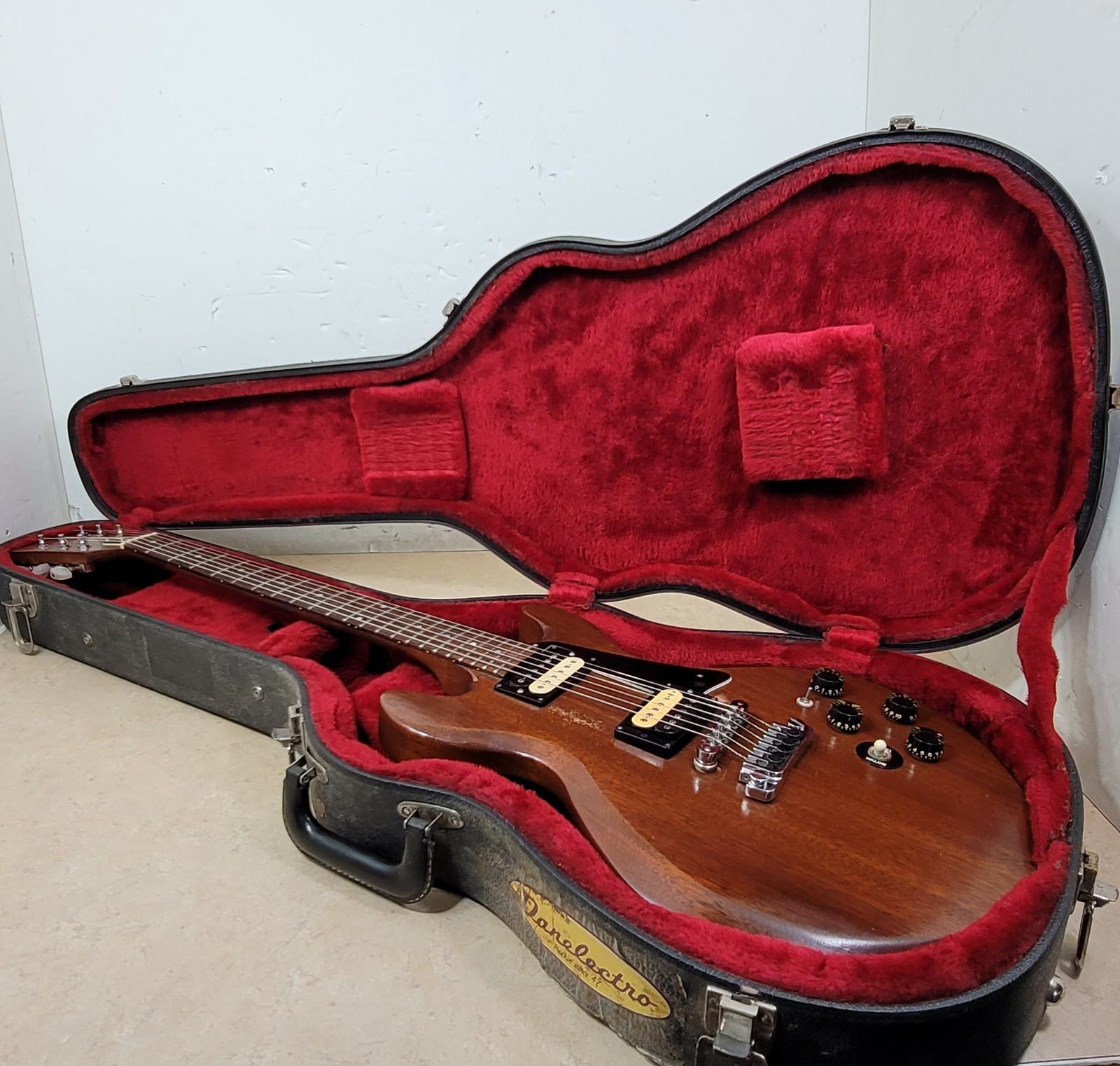 1980 Gibson Firebrand 335-S Custom Solid Body Electric Guitar with Case