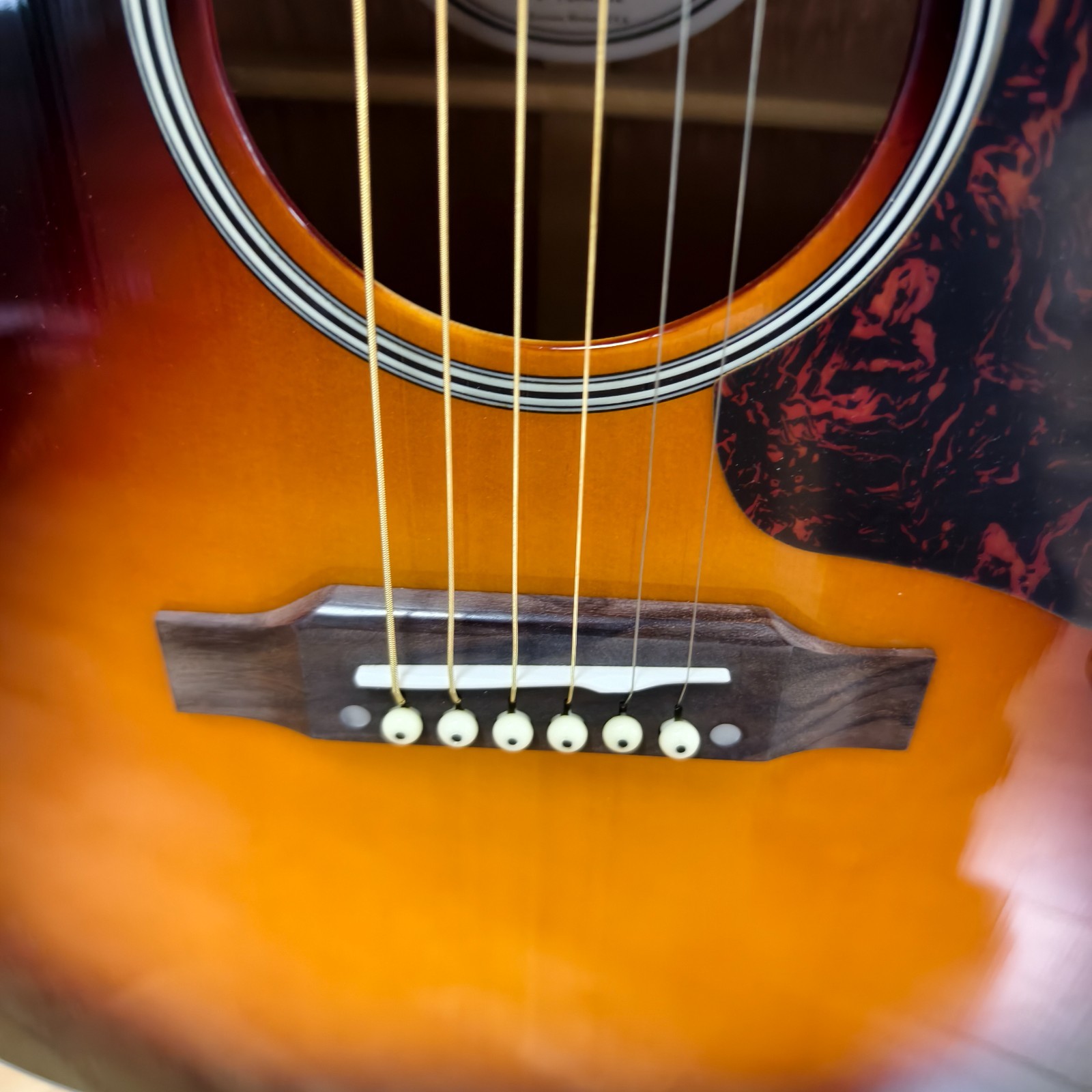 Ship US J-160E Original Acoustic-Electric Guitar – Vintage Sunburst Jumbo Body