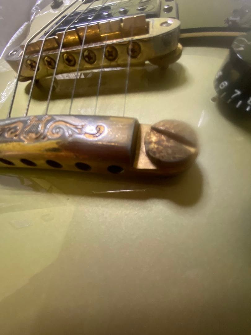 Electric Guitar Yamaha SG500 Silver Refinish Gold Hardware Japan Vintage