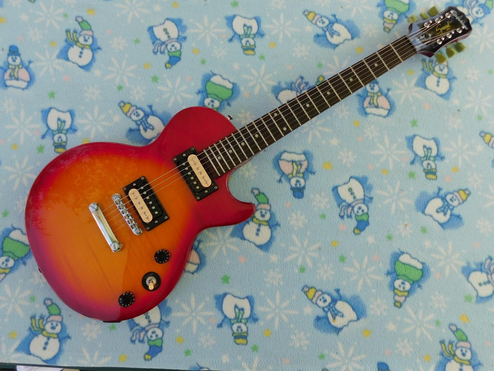 Epiphone LP Special , Hot Zebra Pickups, Coil Splitting ,Better Tuners, Nice