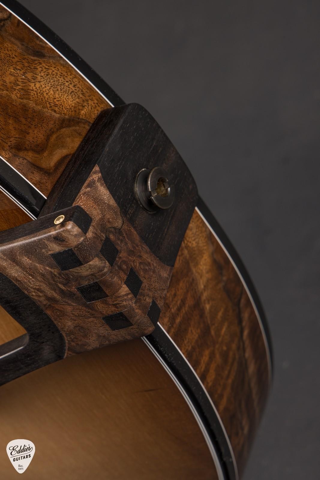 LHT Guitars Fugue – Walnut & Maple