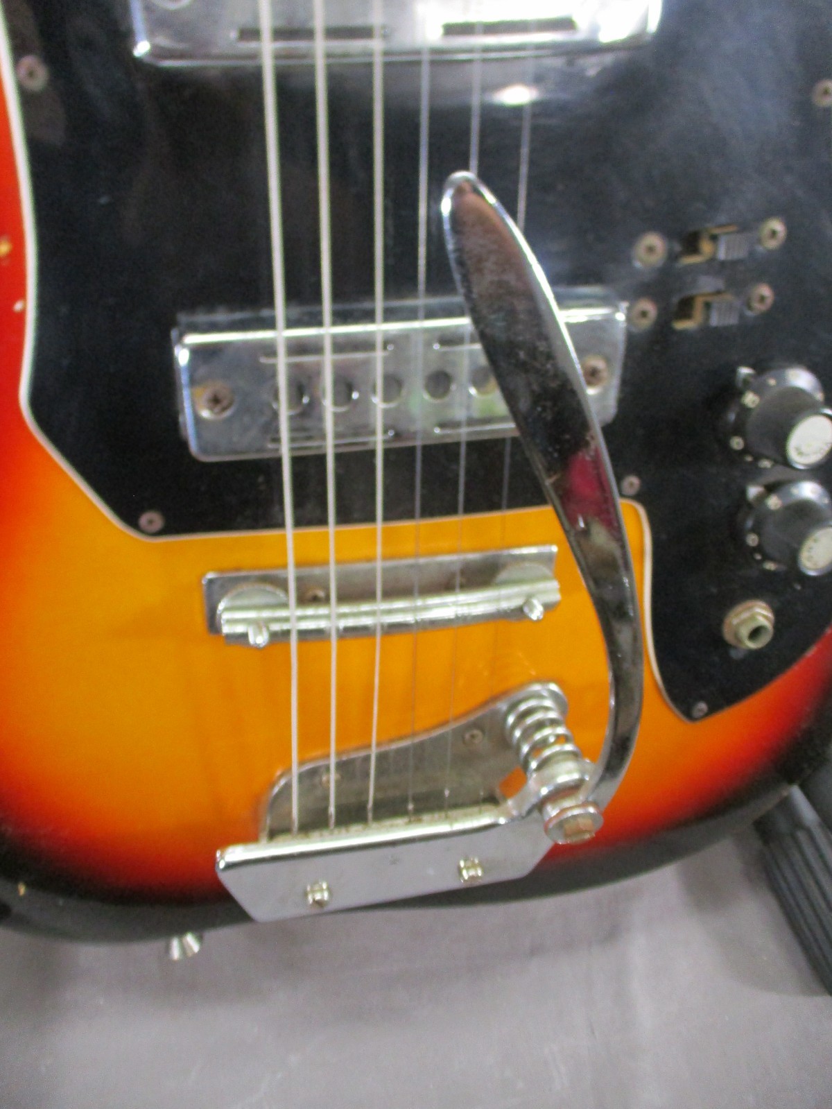 Vintage 1970’s Kay Teisco ET-200 Electric 6-String Guitar Sunburst with Whammy