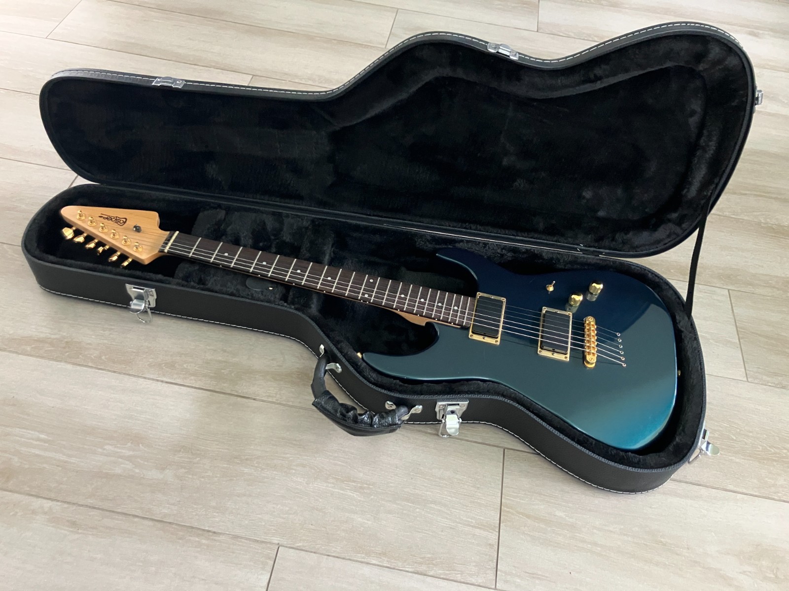 RARE Casper Guitar Technologies – MK 3 – 012-3 2012 – active pickups, new case