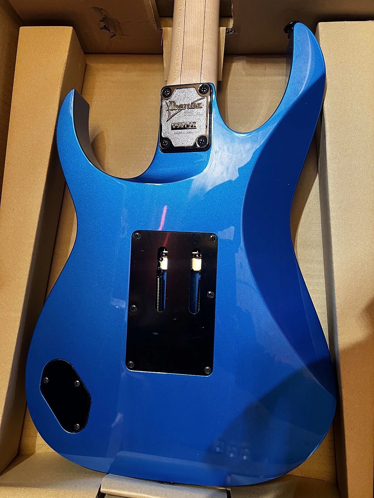 Ibanez RG550-EB Genesis Collection – Electric Blue
