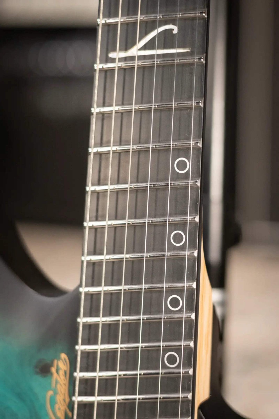 Legator Ghost G6FSS-DS Super Shred 6-String Multi-Scale Electric Guitar – Dark S