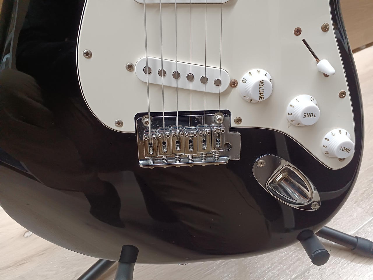 SQUIER AFF STRAT MN WPG Electric Guitar Stratocaster Type