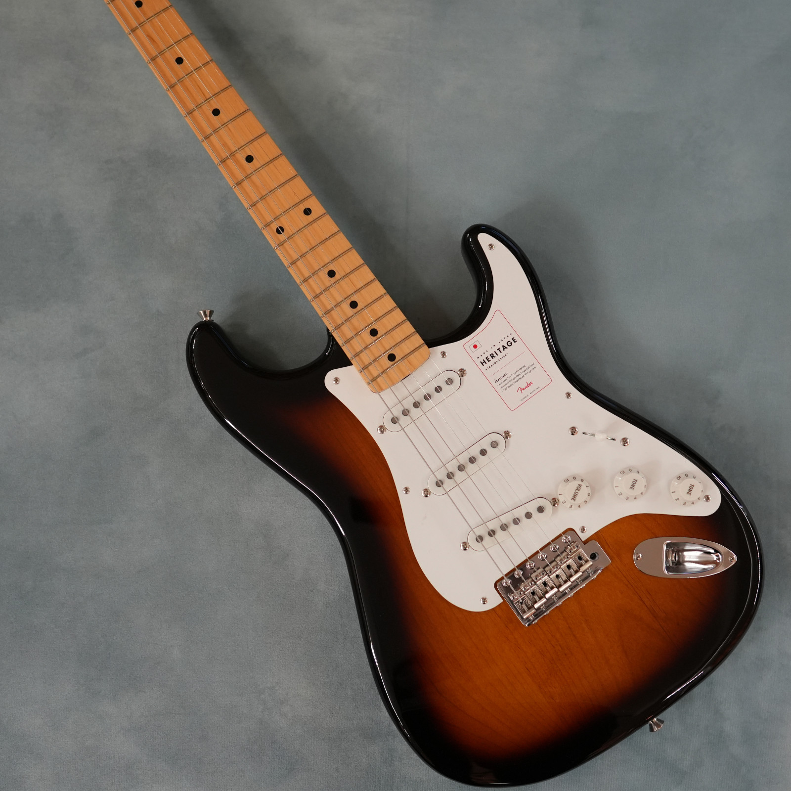 Fender Made in Japan Heritage 50s Stratocaster Maple 2-Color Sunburst