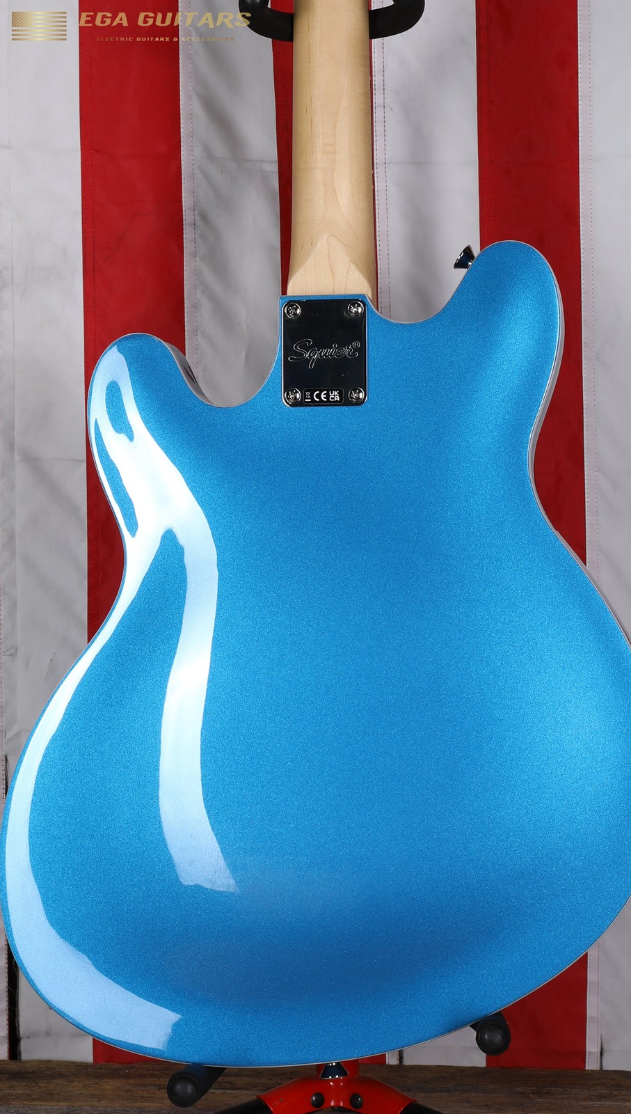 Squier Affinity Starcaster Deluxe – Lake Placid Blue