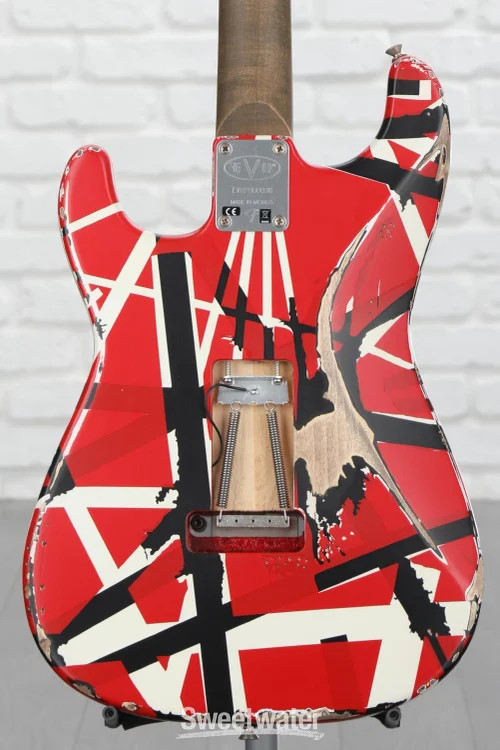 EVH Striped Series Frankenstein Relic – Red/Black/White