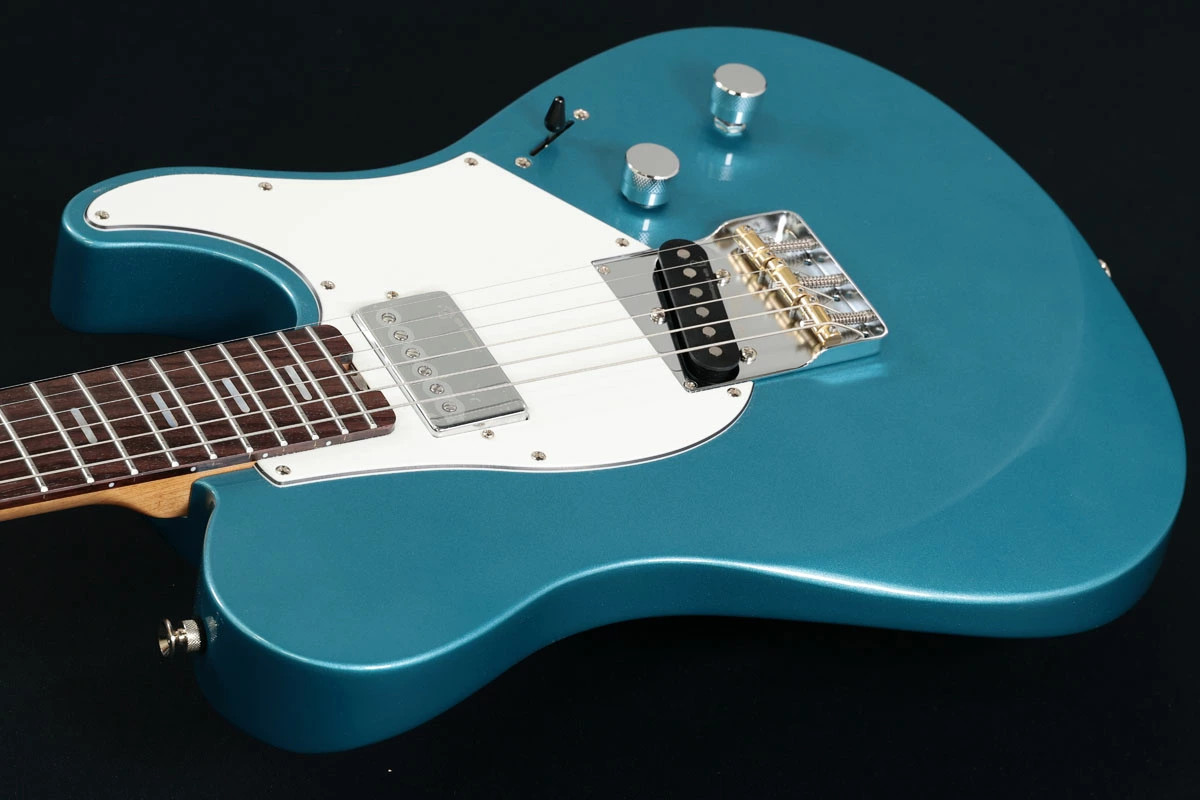 YAMAHA Pacifica SC Professional PACP11S BREEZE METALLIC BLUE 3.31kg S/N ILZ210E