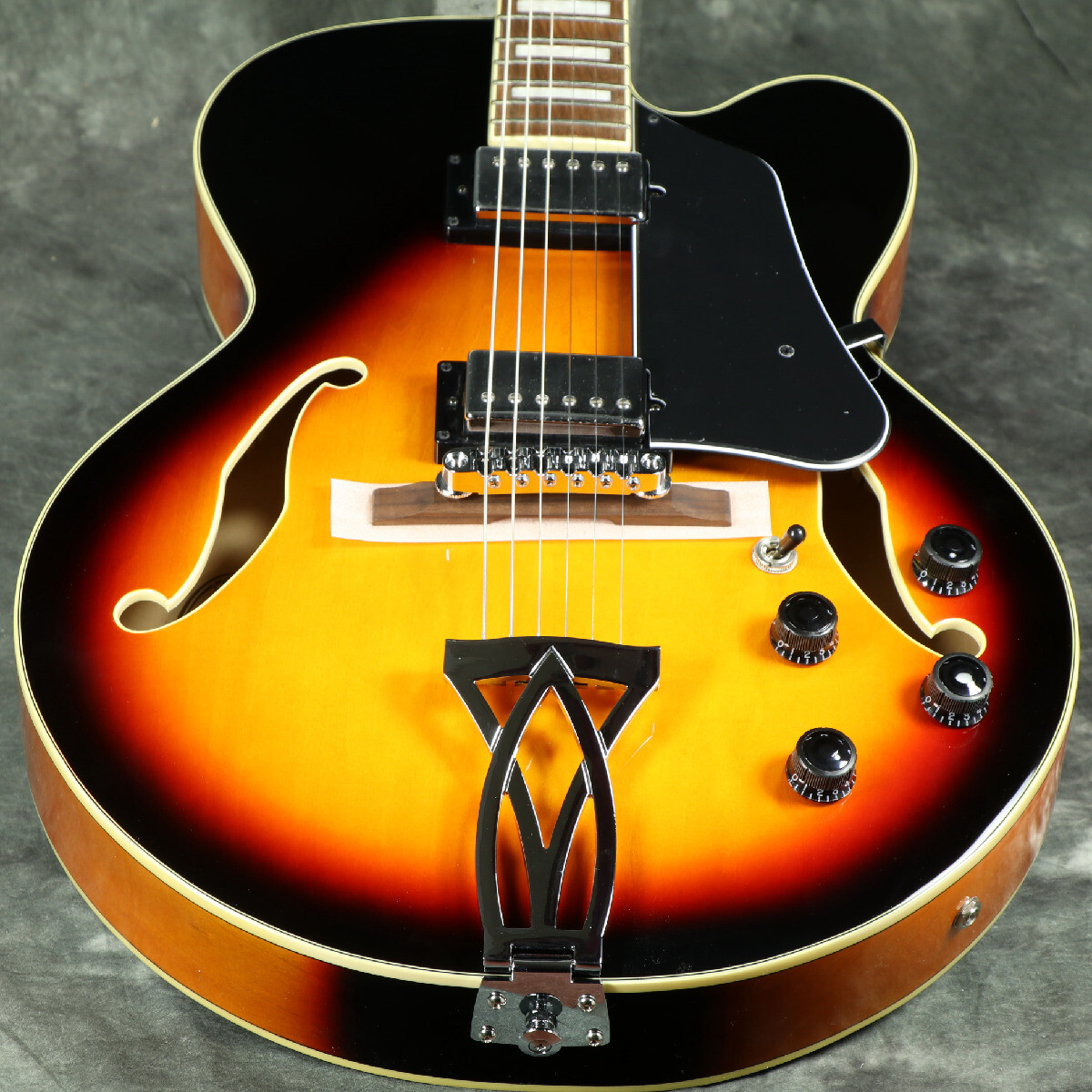 Ibanez AF75-BS Brown Sunburst with gig bag