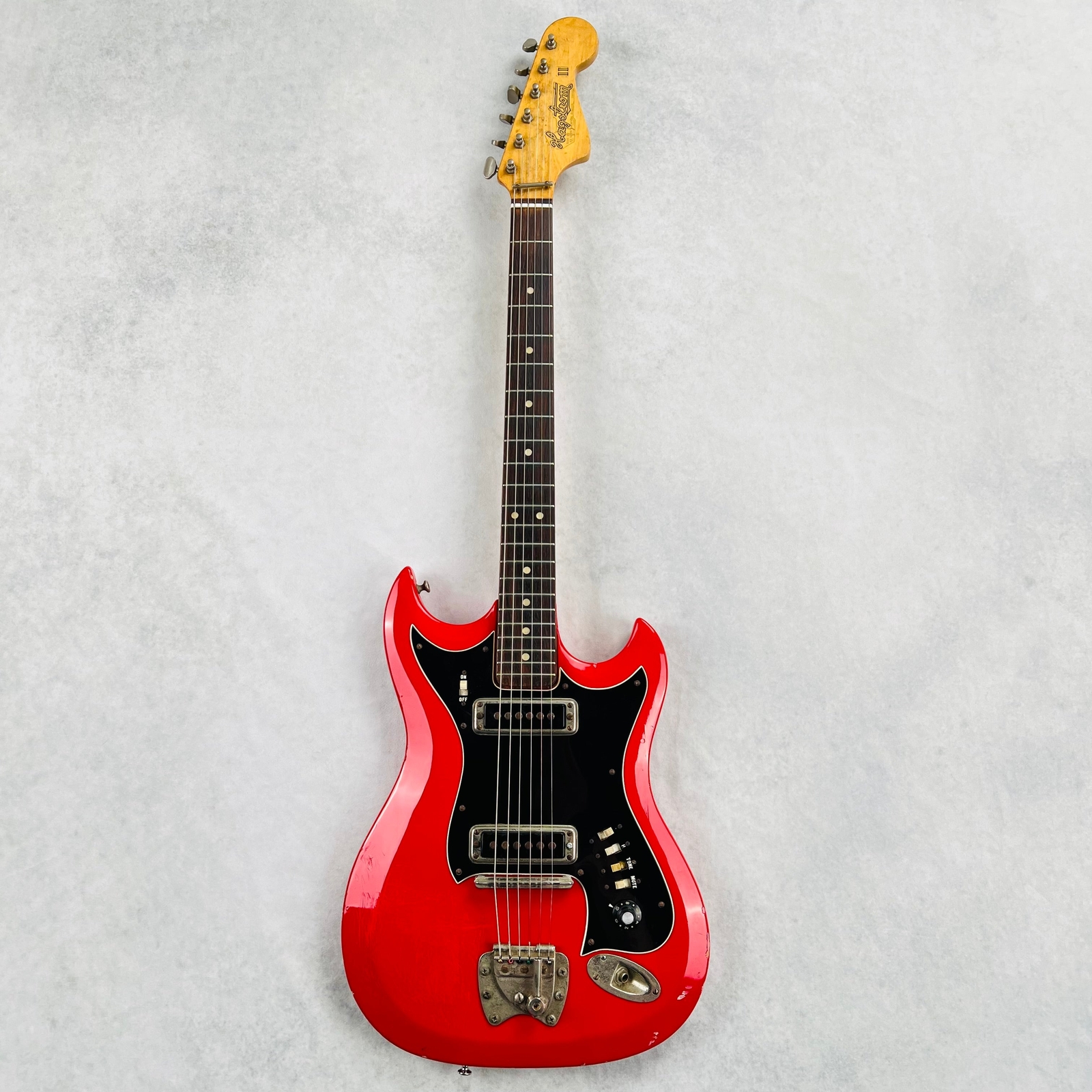 Hagstrom II F-200 1966 – Red
