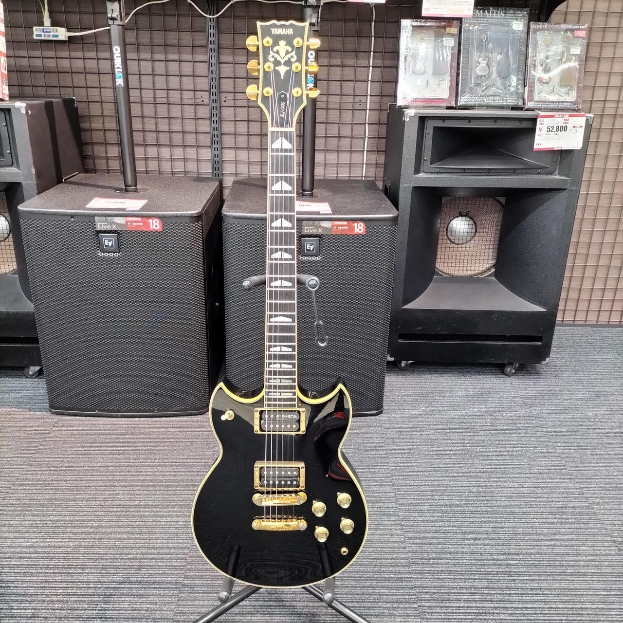 [YAMAHA] SG1000 Black Gold Hardware Made in Japan 1980s SG Type Electric Guitar