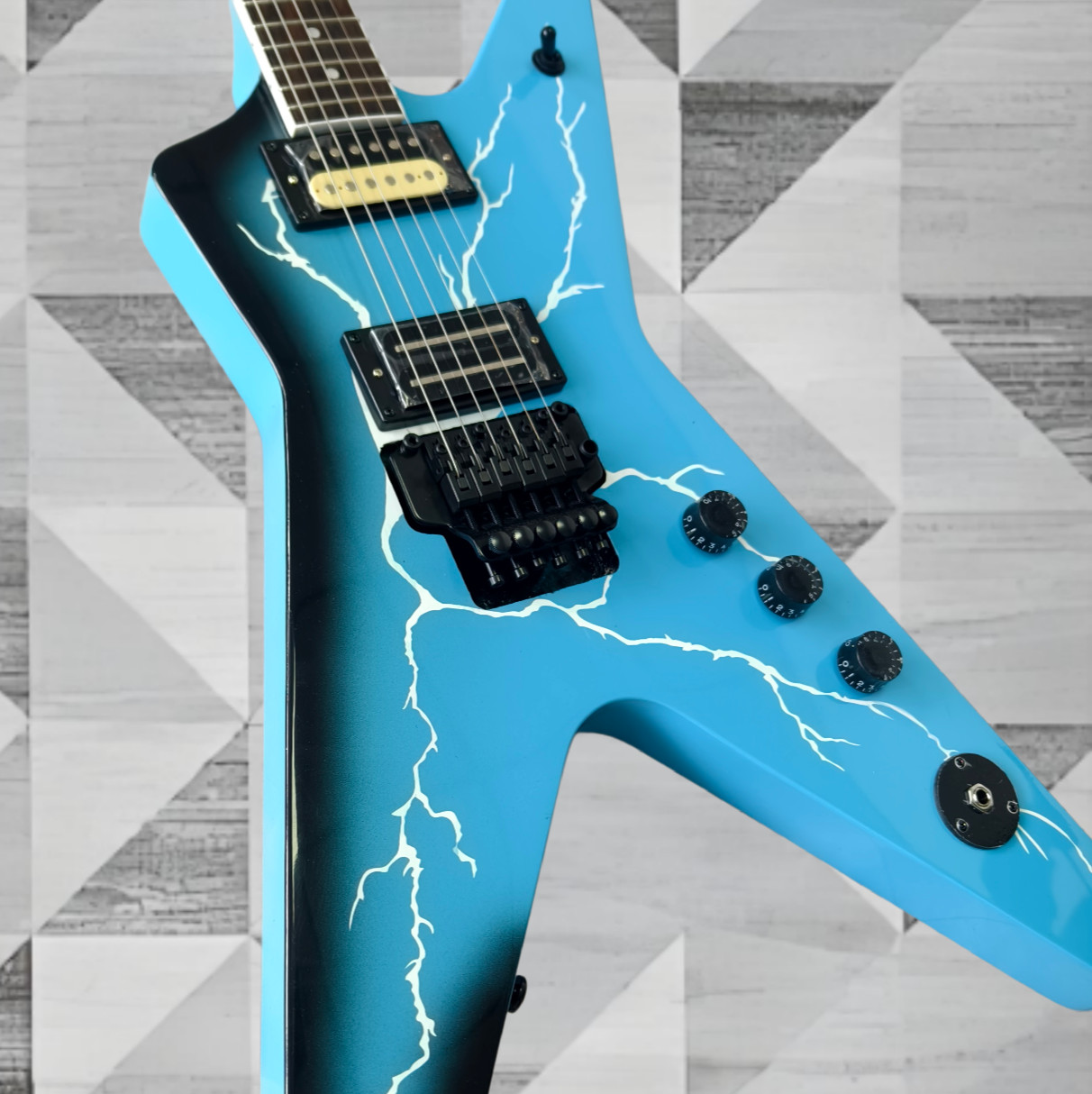 US Ship Dean Dimebag Darrell ML Electric Guitar – Blue Lightning Finish