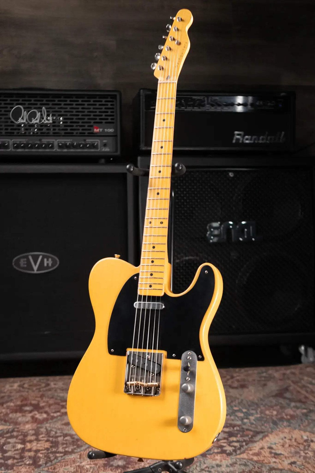 Nash T-52 Ash Body Light Aged Electric Guitar – Butterscotch Blonde with Hardshe