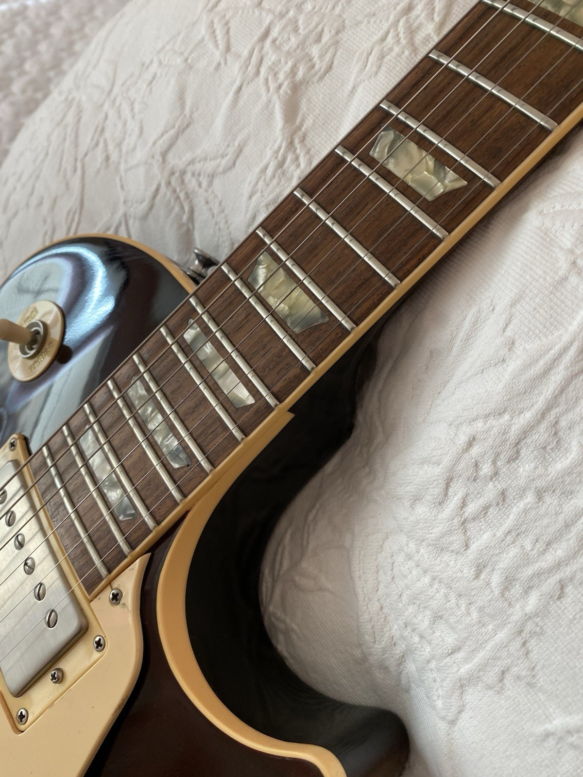 1986 Gibson Les Paul Standard Tobacco Sun Burst