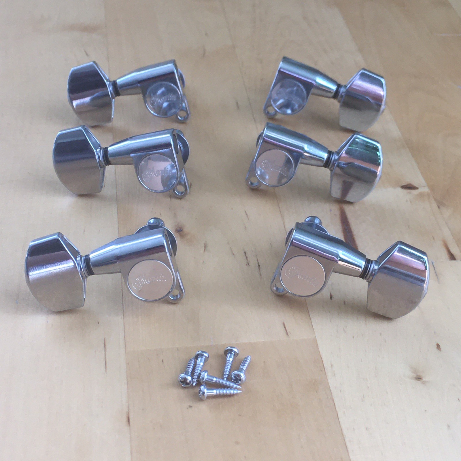 6 Genuine “Martin” Logo Acoustic Guitar Bolt On Chrome Tuners D35 HD28 Low Tab