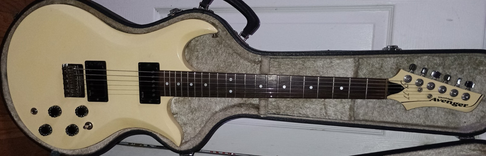 1982 MATSUMOKU JAPAN VANTAGE Avenger X-77 w/EMG JH James Hetfield Pickups OHSC