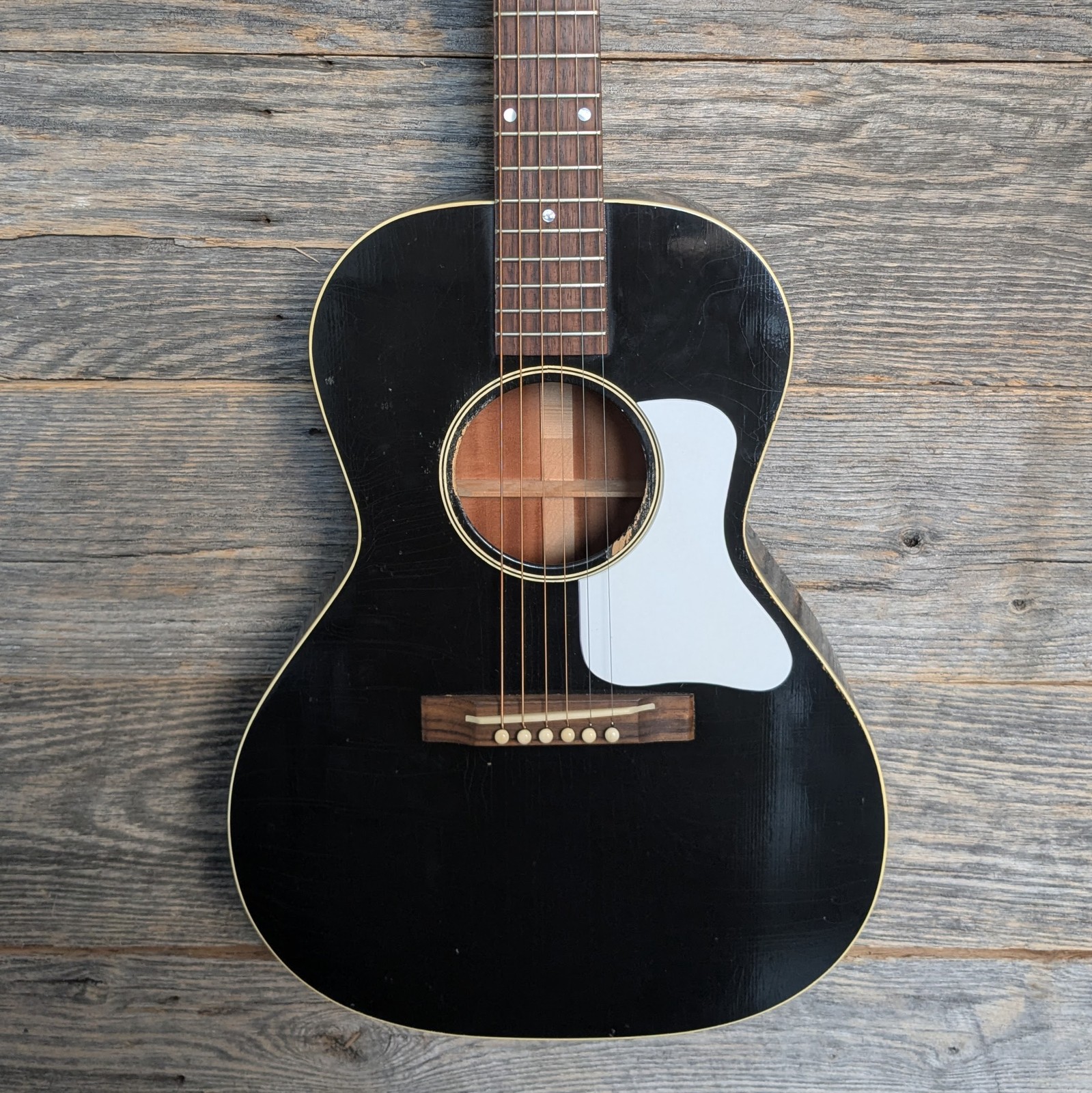 Used Gibson Custom Shop Murphy Lab ’31 L-00 Lightly Aged – Ebony w/OHSC