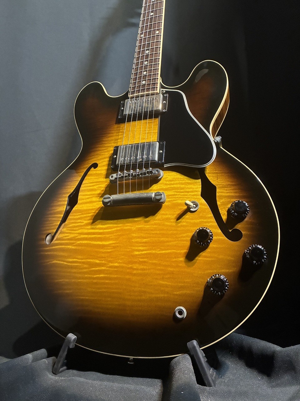 Gibson ES-335 Reissue Vs Used Electric Guitar 2004