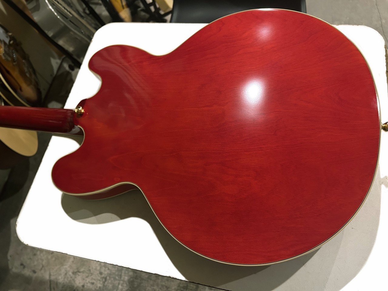 Epiphone Epiphone Masterbilt Gem Archer Sheraton Cherry Red Used Electric Guitar